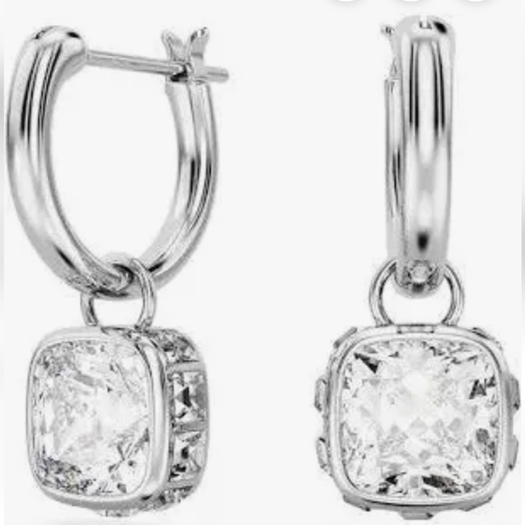 Swarovski Elegant Silver Drop Earrings